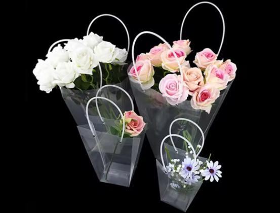 Acrylic Exhibition Stands in Dubai – Custom-Made for Your Brand