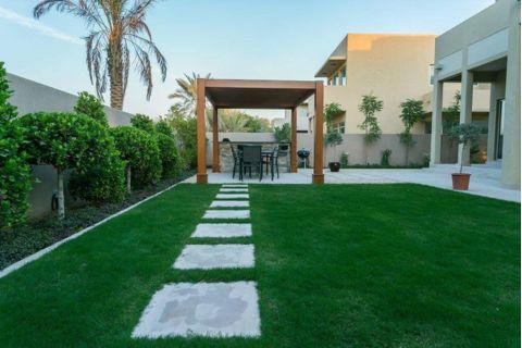 GardenLandscape – Smart Pools & Stylish Outdoor Makeovers