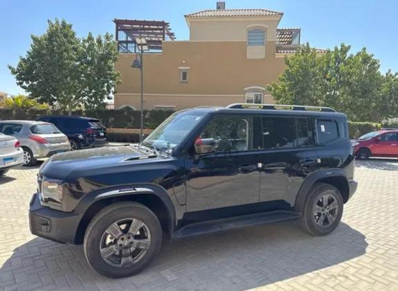 إيجار جيتور T2 بالسائق ذو الخبرة: وصول آمن وموثوق لوجهتك.