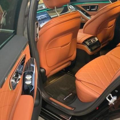 إيجار مرسيدس S500 بالسائق لتجربة فخامة بلا حدود