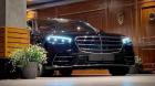 إيجار مرسيدس S500 بالسائق: وصول ملكي ومغادرة أنيقة لكل رح
