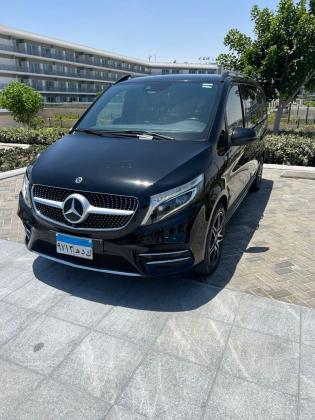 Mercedes Viano V-Klasse 7-Sitzer Mieten in Ägypten mit Chauffeur (Modell 2025)
