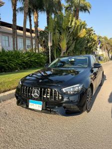 إيجار بأفضل العروض: مرسيدس E200 بالسائق لرحلات المطار وا