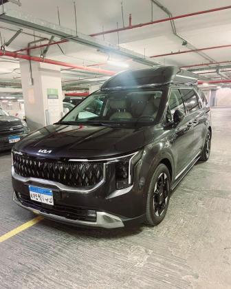 إيجار كيا كرنفال 7 راكب بالسائق | الفان العائلي الأحدث بأفضل سعر في القاهرة