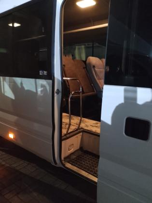 ايجار تويوتا كوستر بالسائق للرحلات الجماعية