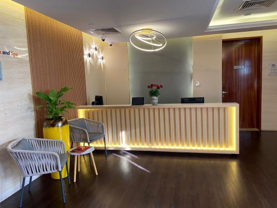 Authentic Russian Massage Experience at Mirage Spa