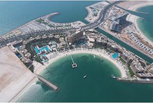 Al Marjan Island Properties for Sale | Luxury Waterfront Apartments