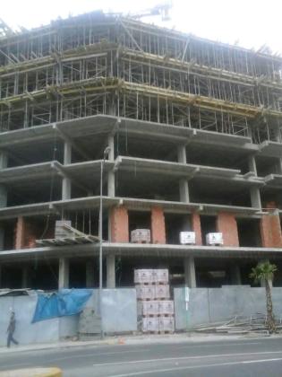 مقاول البناء entrprise du construction