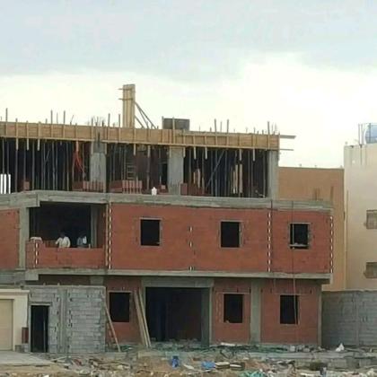 مقاول البناء entrprise du construction