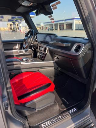 Book Now: Mercedes G63 Cairo Airport Transfer + Chauffeur – Exclusive 20% OFF!