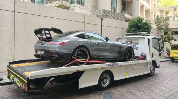 Ahmed Car Recovery Dubai – 24/7 Car Towing & Recovery Services