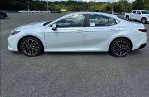 Toyota Camry 2025